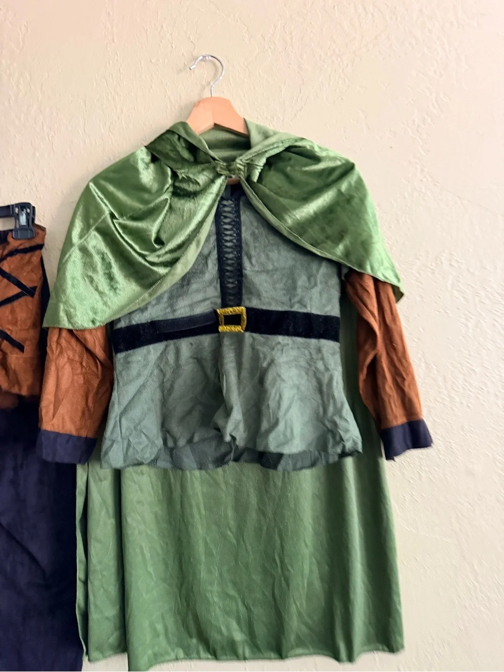 Green and Brown Medieval Robin Hood Style Kids Costume